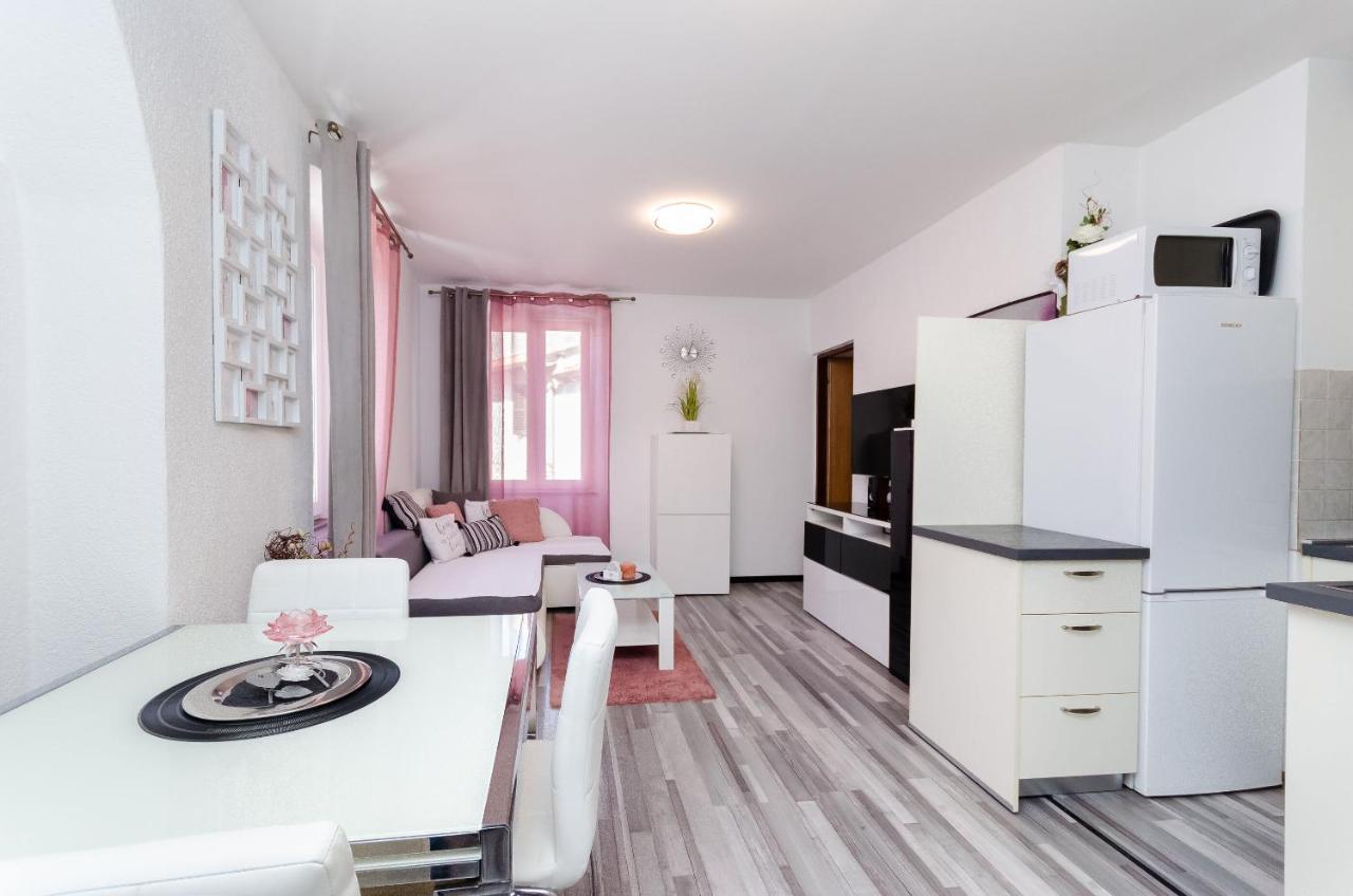 Apartment Mare Vrsar Eksteriør billede